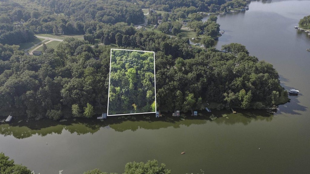 Photo of Lt1 CSM 4095 E Redstone DRIVE, La Valle, WI 53941 (MLS # 2031329)