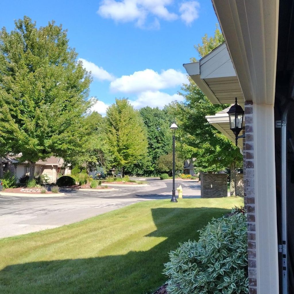 Photo of 2447-2 Remington ROAD, Green Bay, WI 54302 (MLS # 50323669)