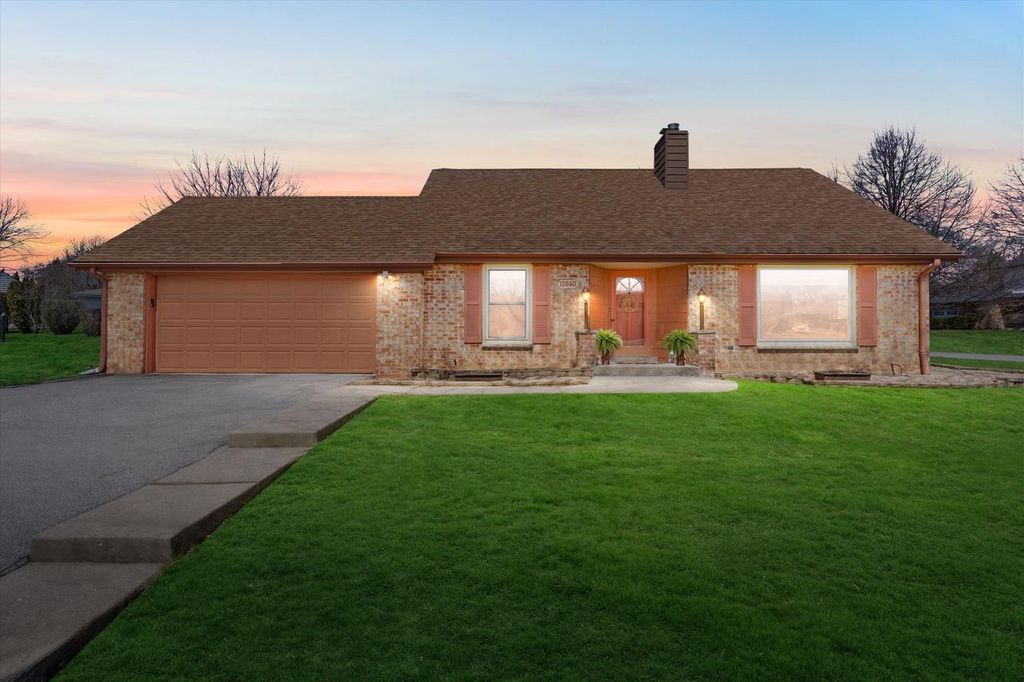 Photo of 12640 W Wilbur DRIVE, New Berlin, WI 53151 (MLS # 1955390)