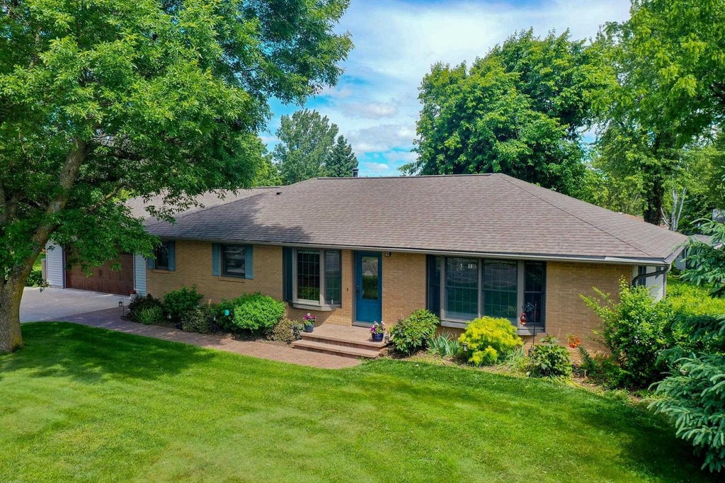 Photo of 206 W Cedar STREET, Abbotsford, WI 54405 (MLS # 22602855)