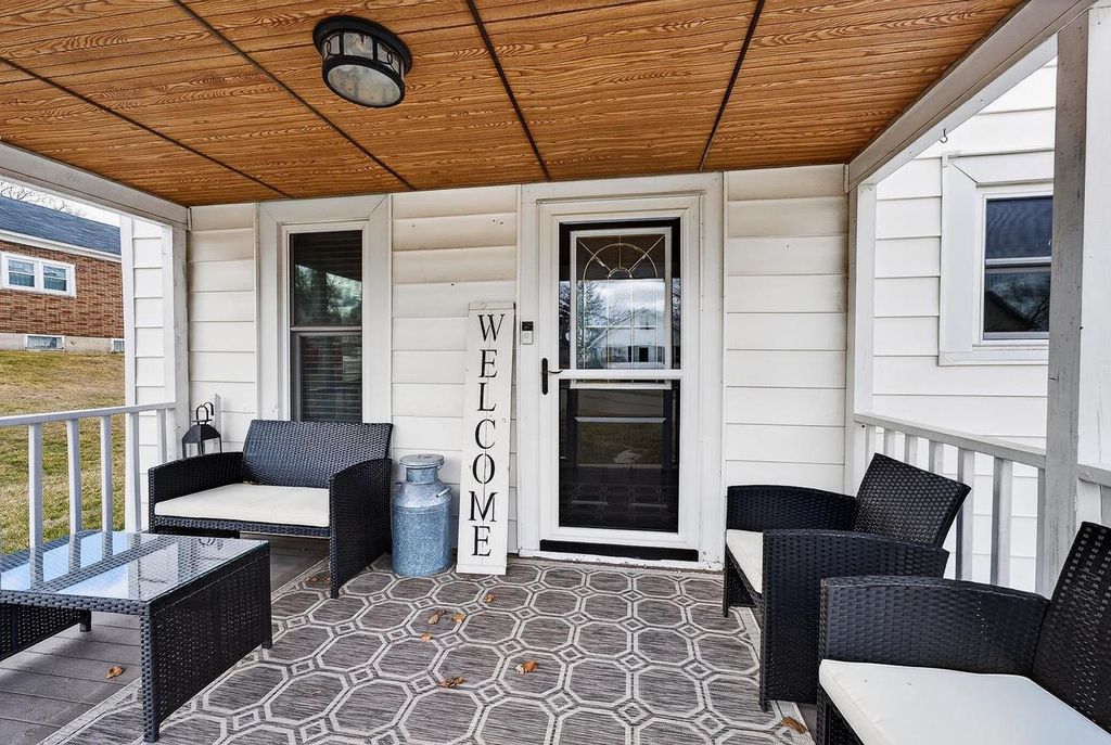 Photo of 305 S Warren STREET, South Wayne, WI 53587 (MLS # 2018415)