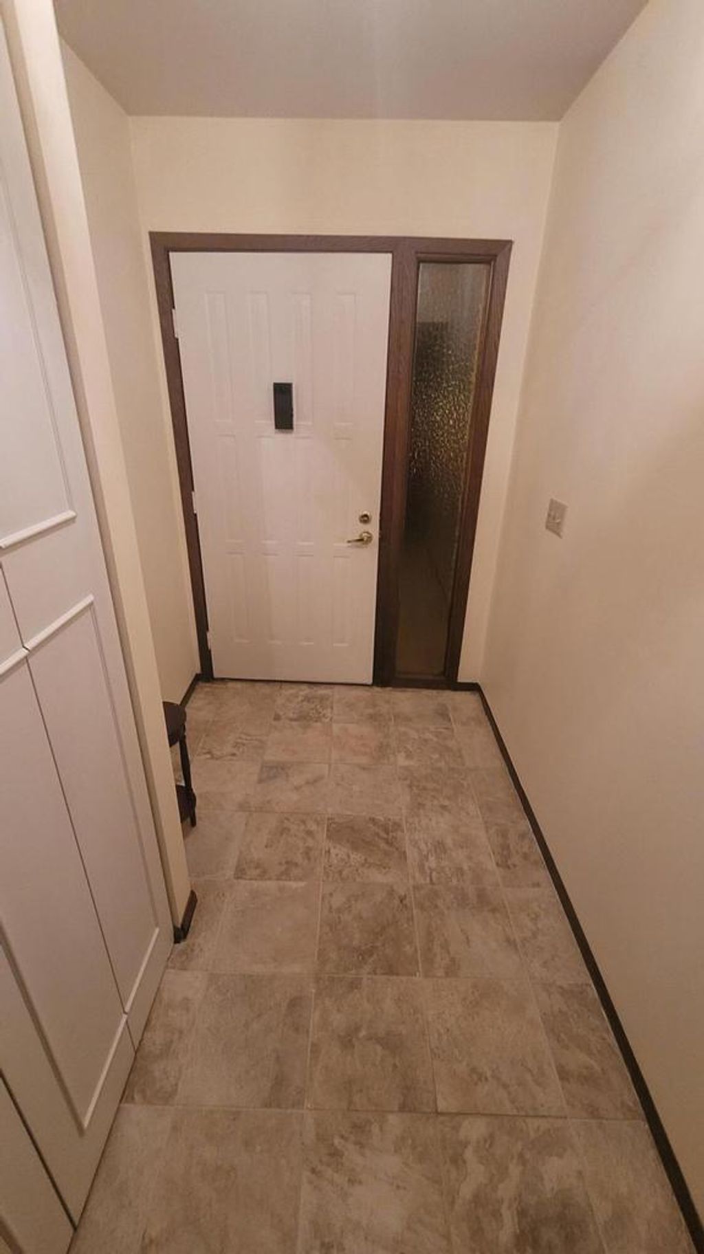 Photo of 7815 W Heather AVENUE, Milwaukee, WI 53223 (MLS # 1935471)