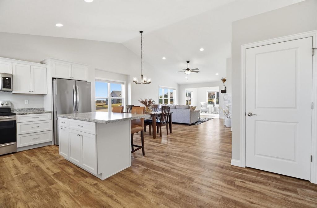 Photo of 204 Zacharey COURT, New London, WI 54961 (MLS # 50323133)