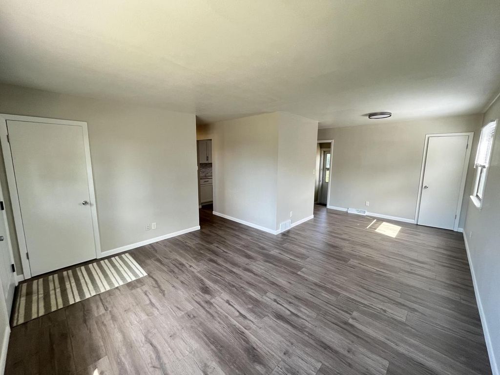 Photo of 1875 18th AVENUE, Kenosha, WI 53140 (MLS # 1937874)