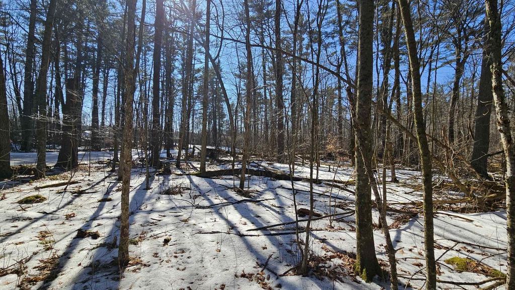 Photo of W2319 Medicine Hat TRAIL, Keshena, WI 54135 (MLS # 50321838)