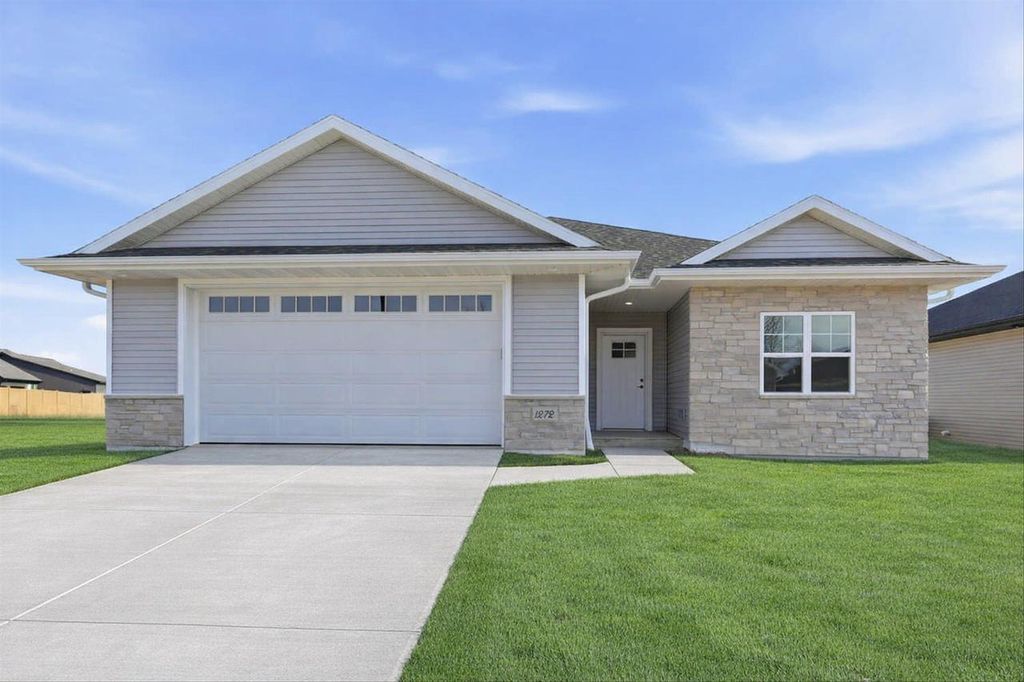 Photo of 1272 Autumn Field LANE, De Pere, WI 54115 (MLS # 50324257)
