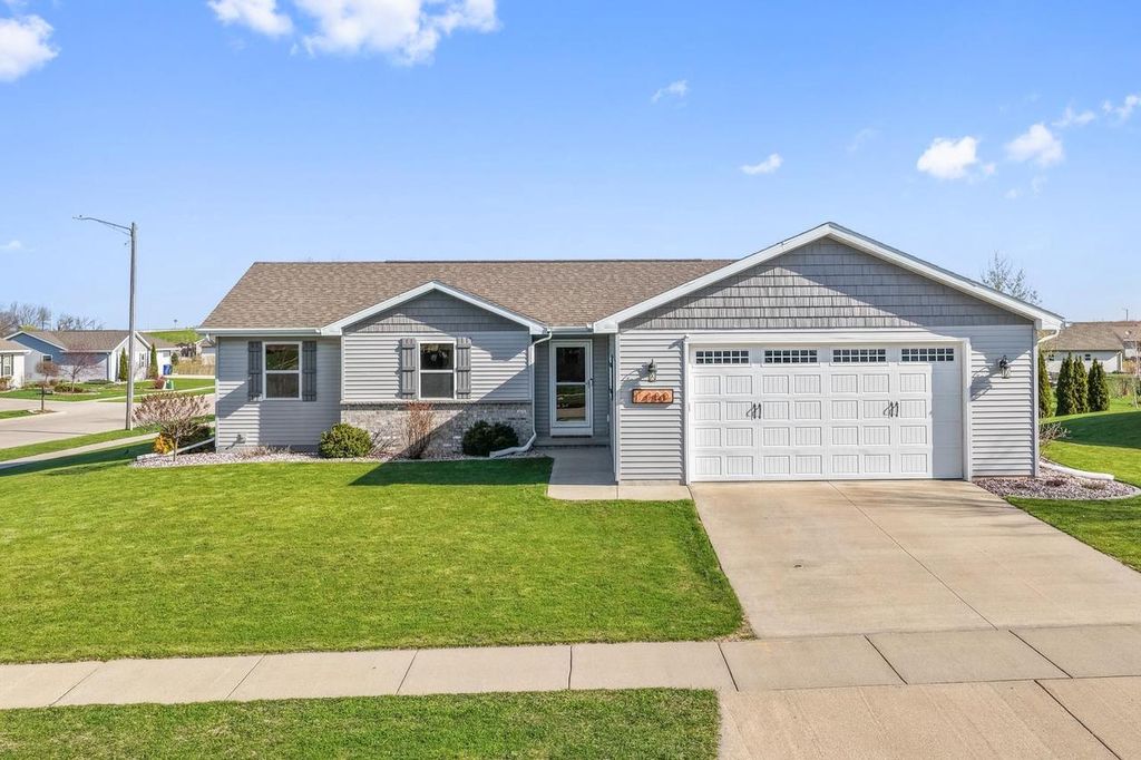 Photo of 1480 Marie DRIVE, Kaukauna, WI 54130 (MLS # 50324140)