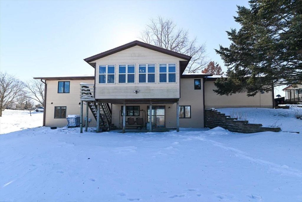 Photo of 5498 Windridge ROAD, Oregon, WI 53575 (MLS # 2015760)