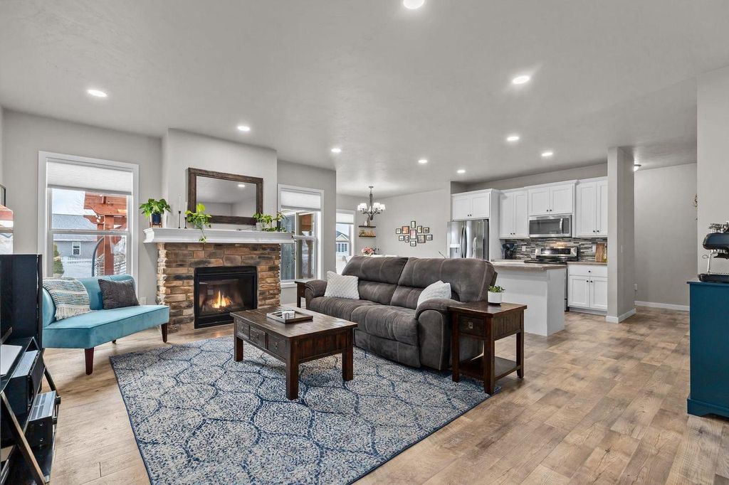 Photo of 3427 Tulip TRAIL, Little Chute, WI 54913 (MLS # 50321901)