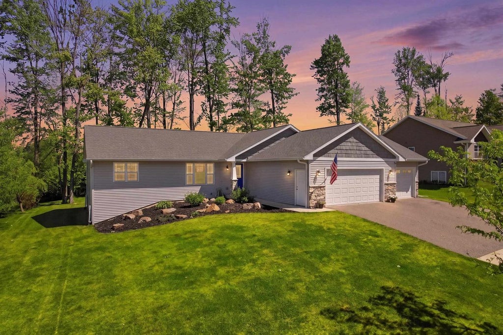 Photo of 6712 Sarissa DRIVE, Wausau, WI 54401 (MLS # 22603482)