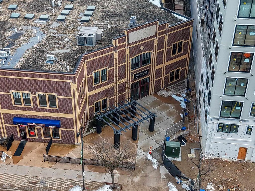 Photo of 301 N Adams STREET #120, Green Bay, WI 54301 (MLS # 50320301)