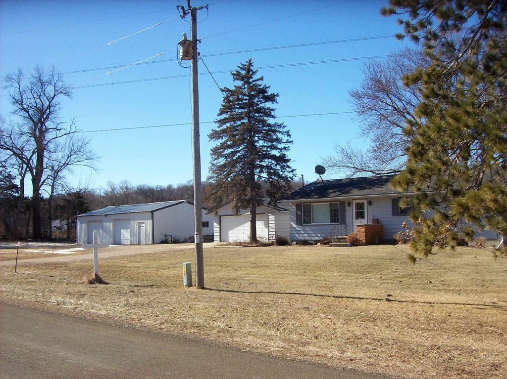 Photo of N3019 Smokey Hollow ROAD, Poynette, WI 53955 (MLS # 2017268)