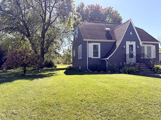 Photo of 420 Green Bay AVENUE, Oconto Falls, WI 54154 (MLS # 50333375)
