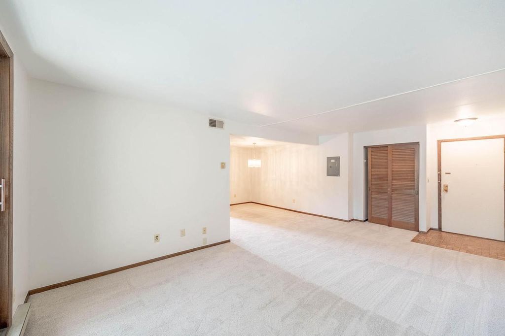 Photo of 9002 W Lisbon AVENUE #202, Milwaukee, WI 53222 (MLS # 1936167)