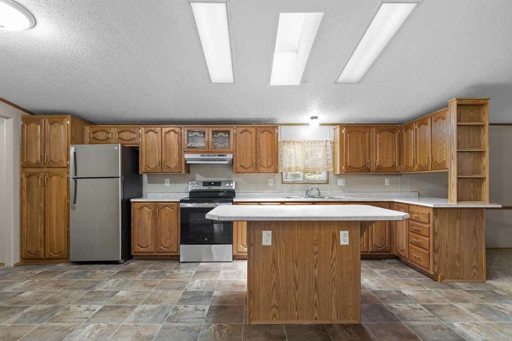Photo of E2614 Marion LANE, Waupaca, WI 54981 (MLS # 50329312)