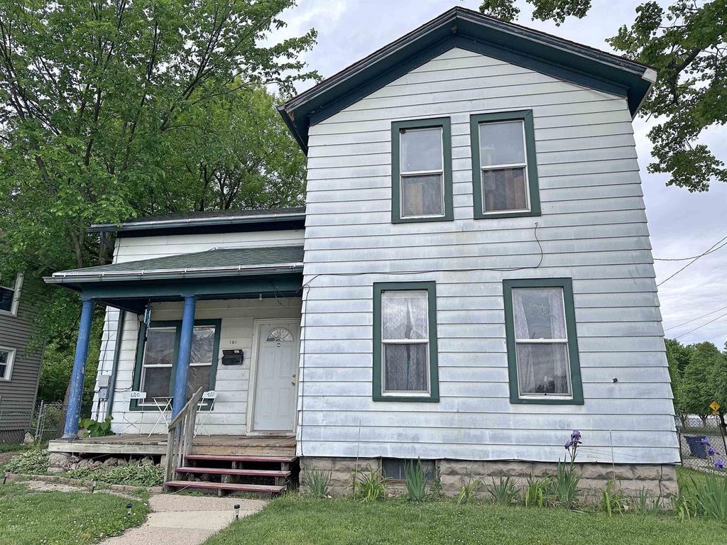 Photo of 102 Union STREET, Janesville, WI 53548 (MLS # 2024071)
