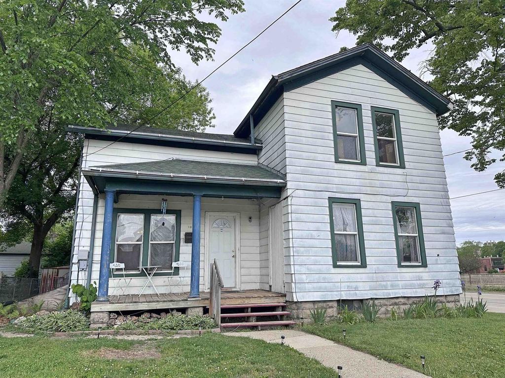 Photo of 102 Union STREET, Janesville, WI 53548 (MLS # 2024071)