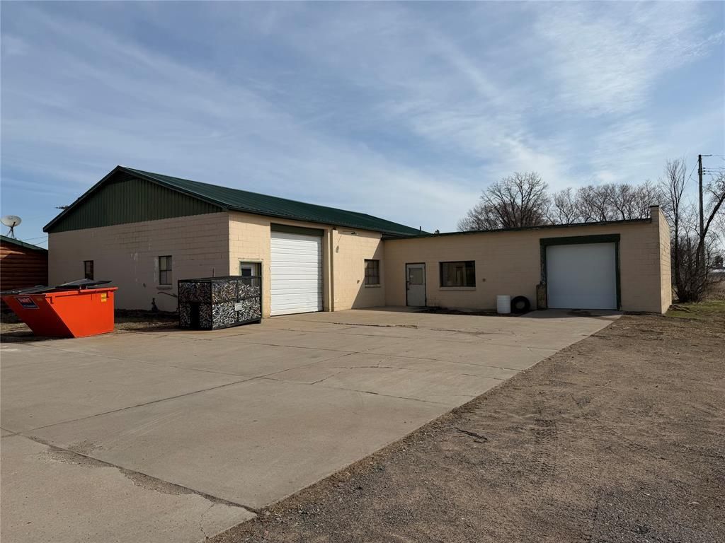 Photo of 14899 State Hwy 124, Chippewa Falls, WI 54729 (MLS # 1599568)