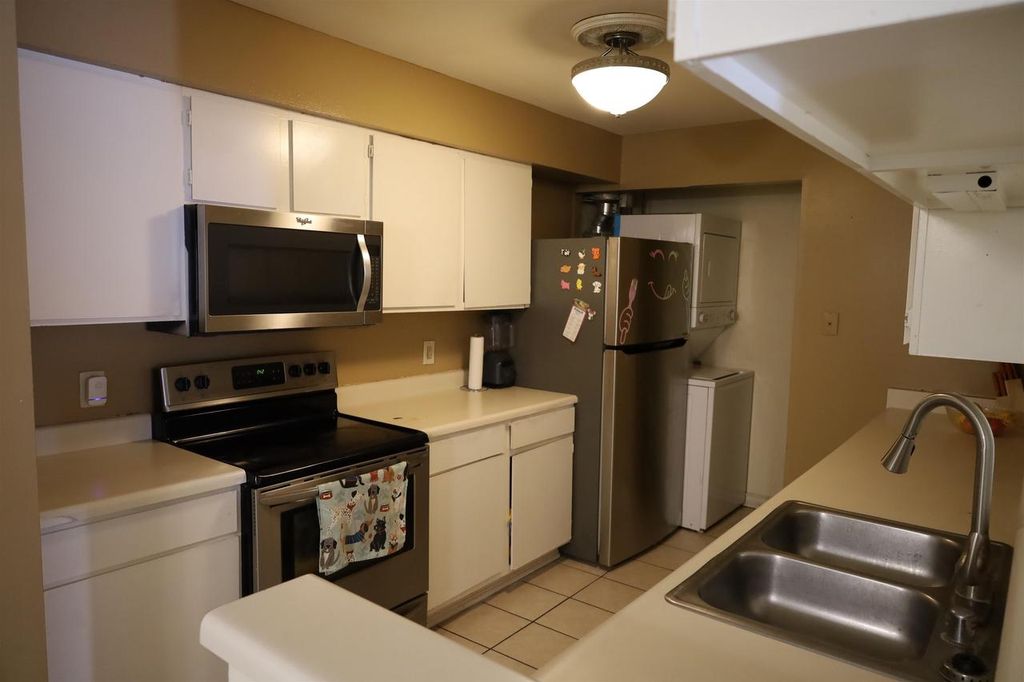 Photo of 1124 Morraine View DRIVE #103, Madison, WI 53719 (MLS # 2015854)