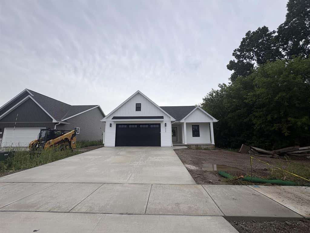 Photo of 4926 Water Mint WAY, Green Bay, WI 54313 (MLS # 50331446)