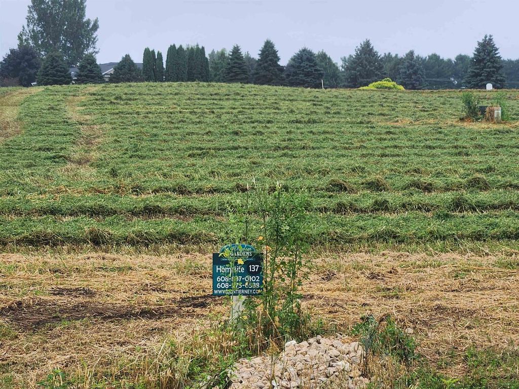 Photo of L137 Colton WAY, Sun Prairie, WI 53590 (MLS # 2018504)