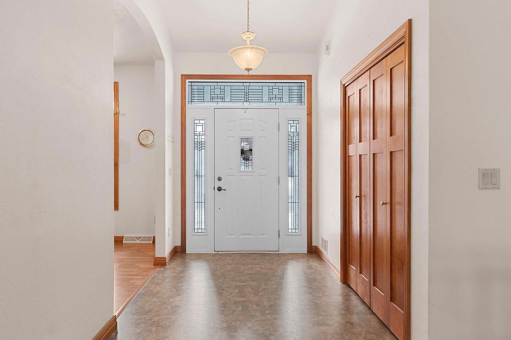 Photo of 1226 Tara Marie LANE, Green Bay, WI 54313 (MLS # 50318729)