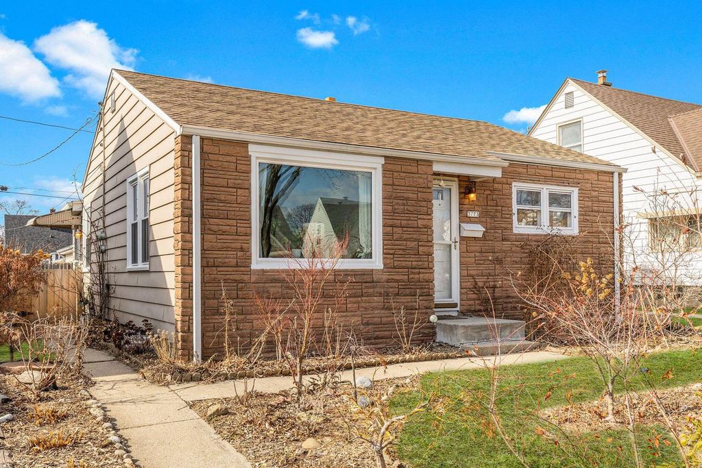 Photo of 3773 S 16th STREET, Milwaukee, WI 53221 (MLS # 1951808)