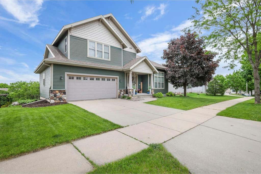 Photo of 3029 Snowcap TRAIL, Madison, WI 53719 (MLS # 2021592)