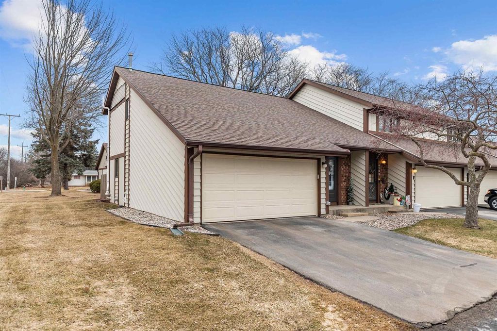 Photo of 610 Stonehedge LANE #3-A, WI 54914 (MLS # 50321815)