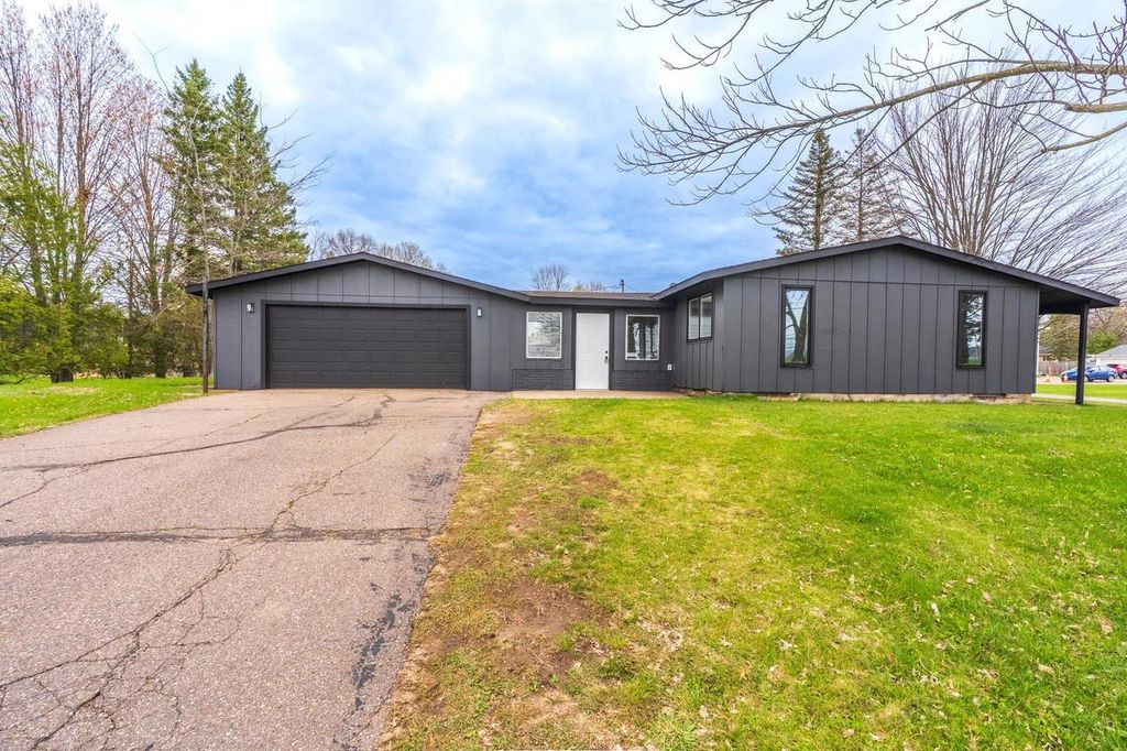 Photo of 1706 el Segundo AVENUE, Weston, WI 54476 (MLS # 22601841)