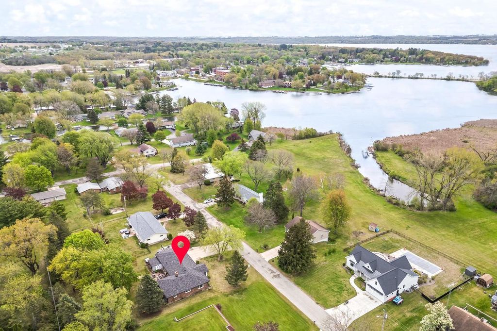 Photo of 388 Palmer AVENUE, Green Lake, WI 54941 (MLS # 2022372)