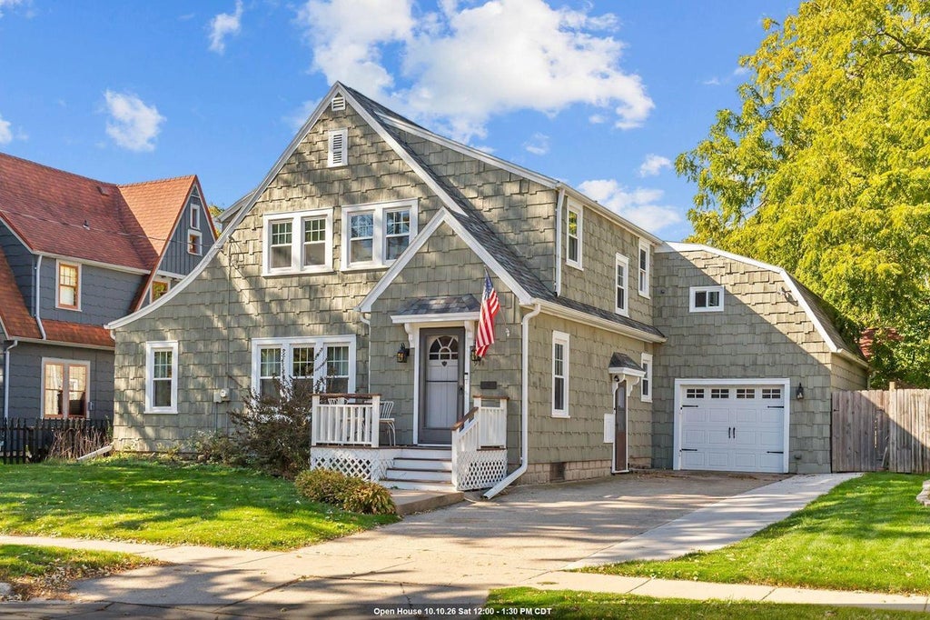 Photo of 911 N Rankin STREET, Appleton, WI 54911 (MLS # 50334005)