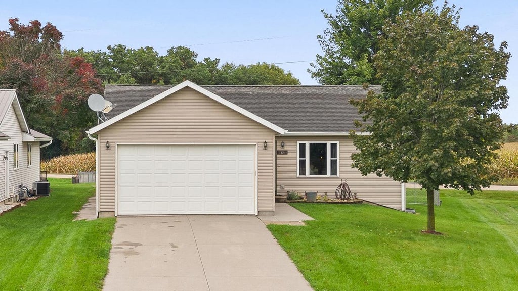 Photo of 82 Bindl DRIVE, Reedsburg, WI 53959 (MLS # 2034191)