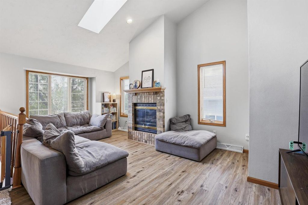 Photo of 1700 E Tracia LANE, Appleton, WI 54911 (MLS # 50325696)
