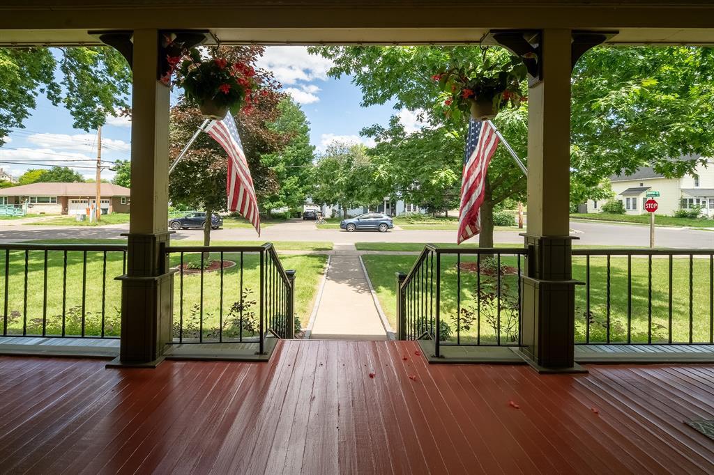 Photo of 410 Superior STREET, Chippewa Falls, WI 54729 (MLS # 1602639)