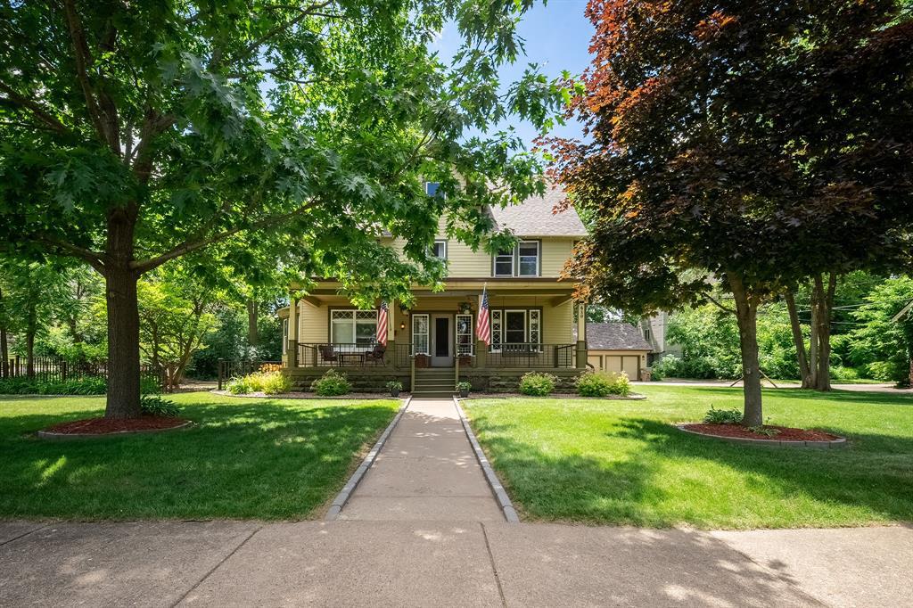 Photo of 410 Superior STREET, Chippewa Falls, WI 54729 (MLS # 1602639)