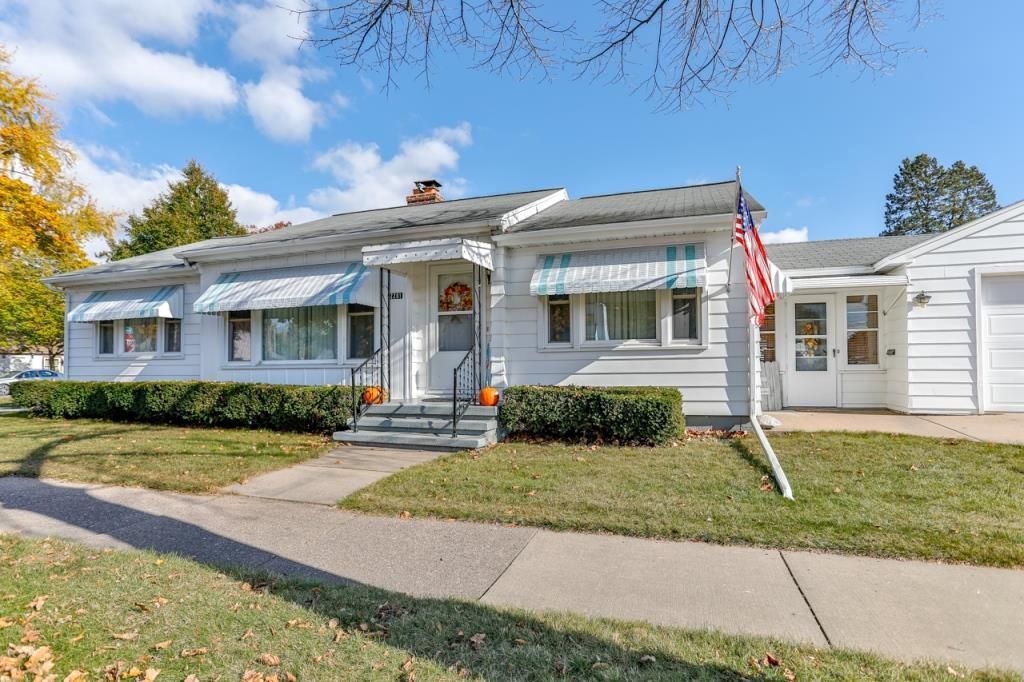 Photo of 2201 Zimmerman STREET, Wausau, WI 54403 (MLS # 22505245)