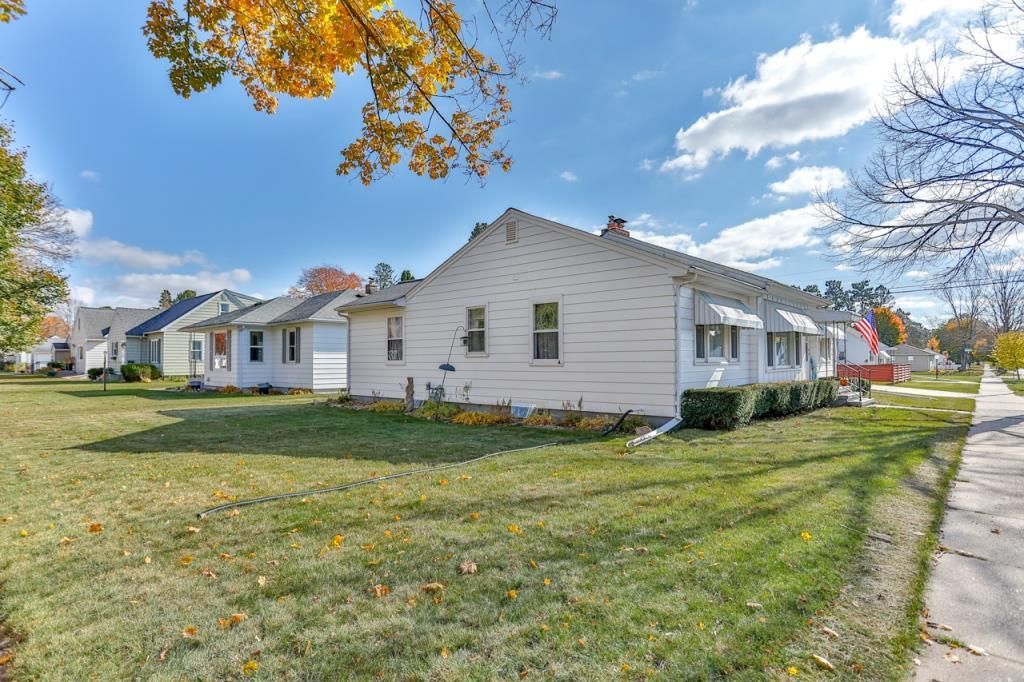 Photo of 2201 Zimmerman STREET, Wausau, WI 54403 (MLS # 22505245)