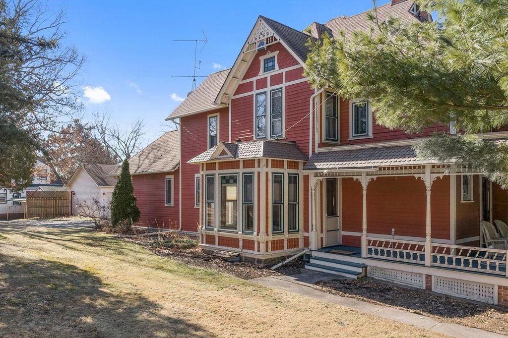 Photo of 518 E Main STREET, Reedsburg, WI 53959 (MLS # 2017328)