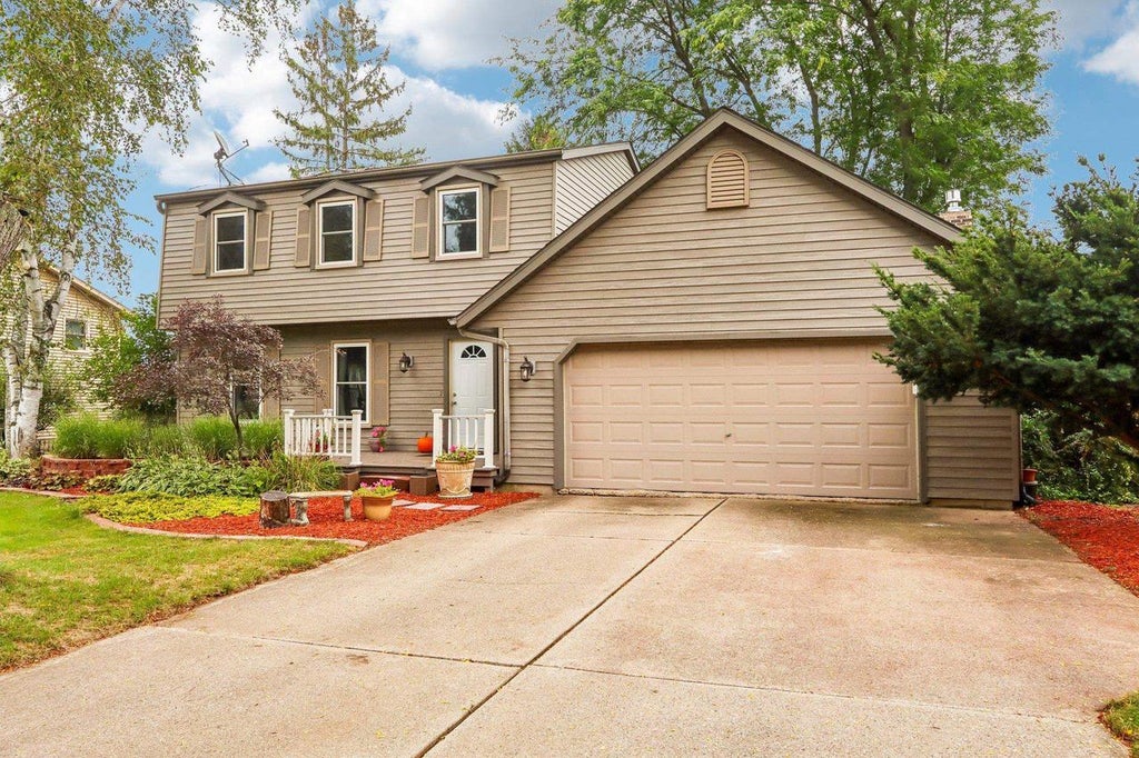 Photo of 7134 S Hill ROAD, Deforest, WI 53532 (MLS # 2033052)