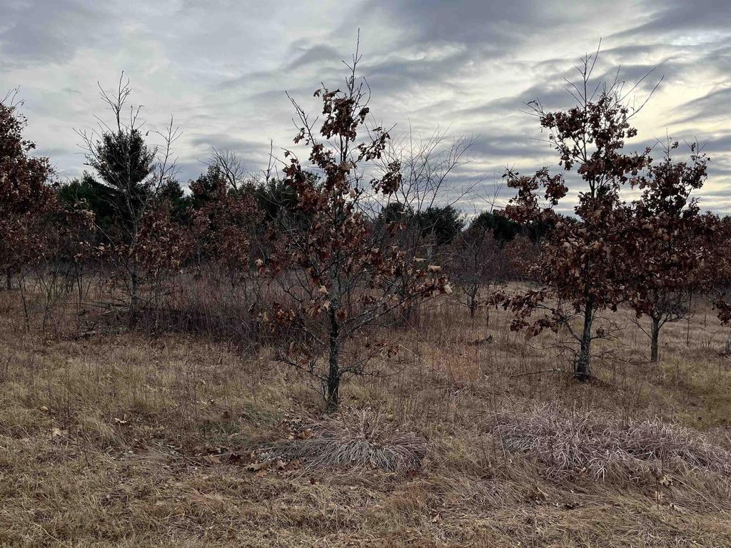 Photo of 14703 Washington AVENUE, Union Grove, WI 53182 (MLS # 1947683)