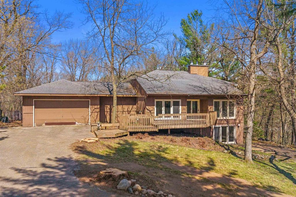 Photo of 6984 Country Beautiful LANE, Stevens Point, WI 54482 (MLS # 22601611)
