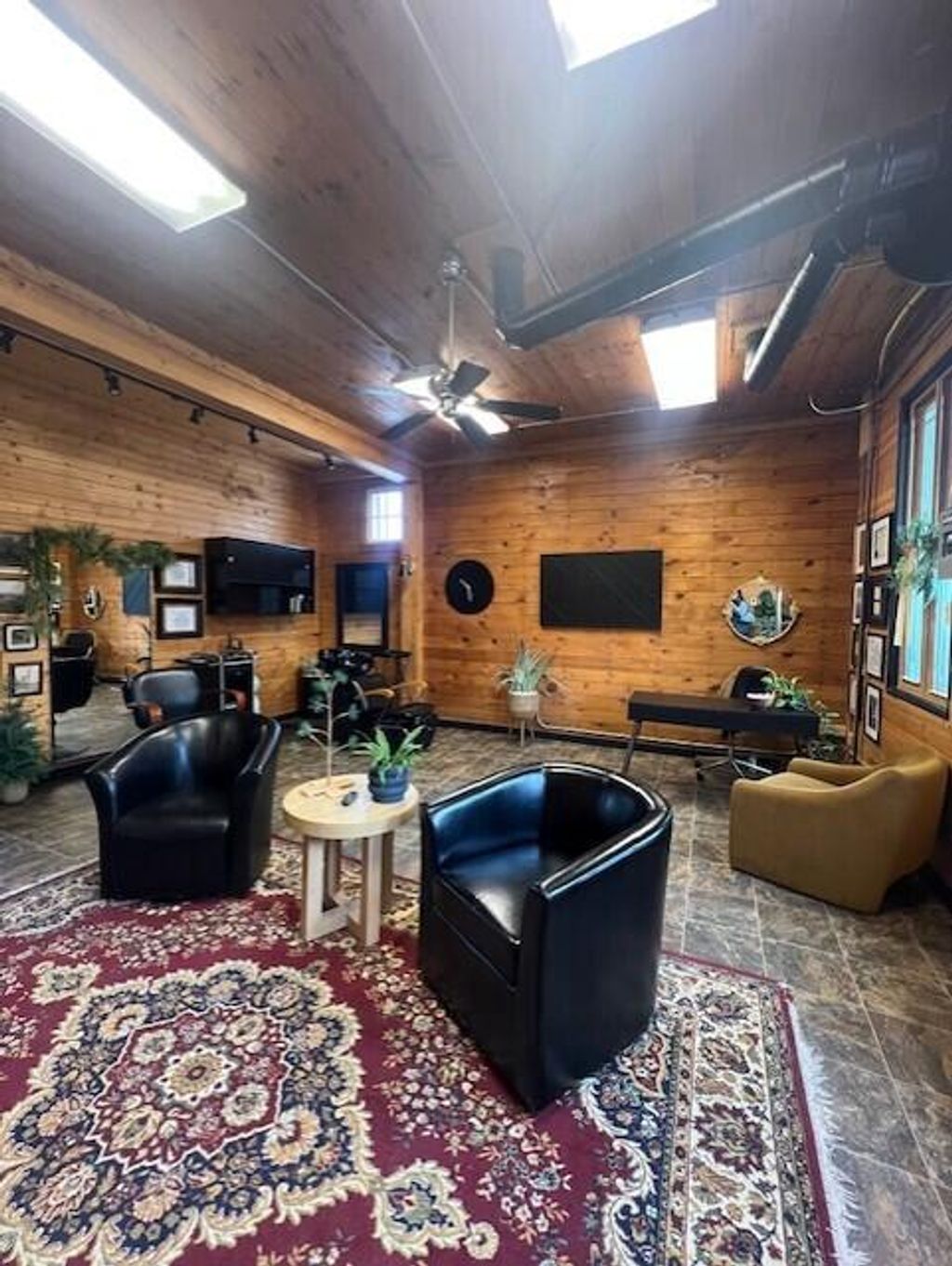 Photo of 624 N 8th STREET #Suite 206, Manitowoc, WI 54220 (MLS # 1949343)