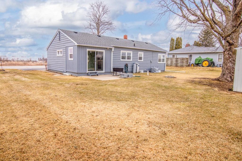 Photo of W13140 State Road 23, Ripon, WI 54971 (MLS # 1952421)