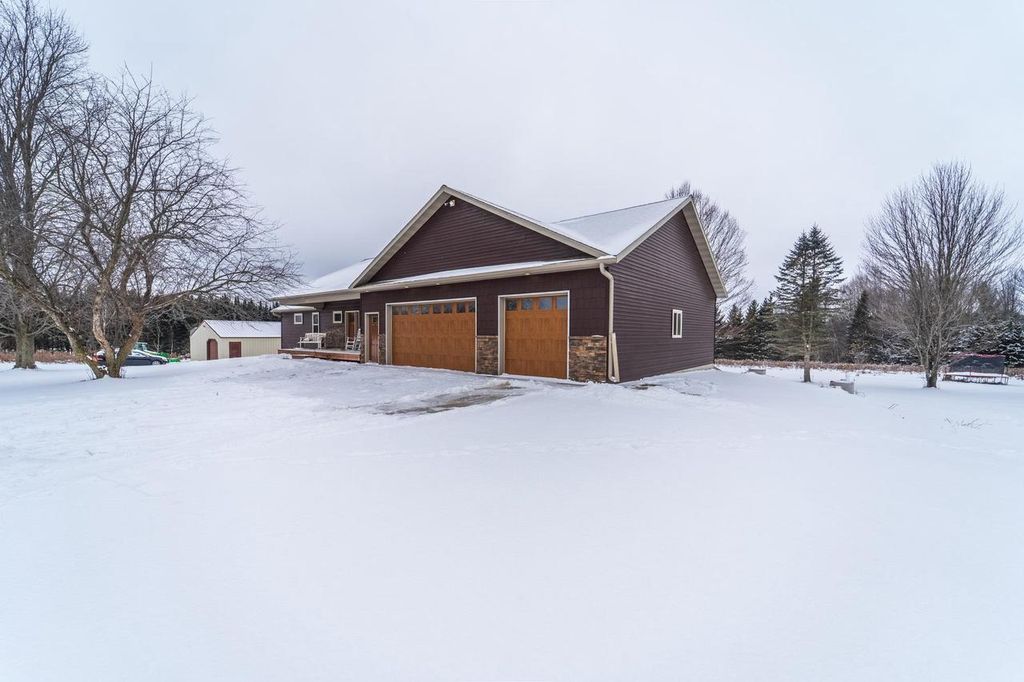 Photo of 230234 Cloverbelt ROAD, Wausau, WI 54403 (MLS # 22505615)