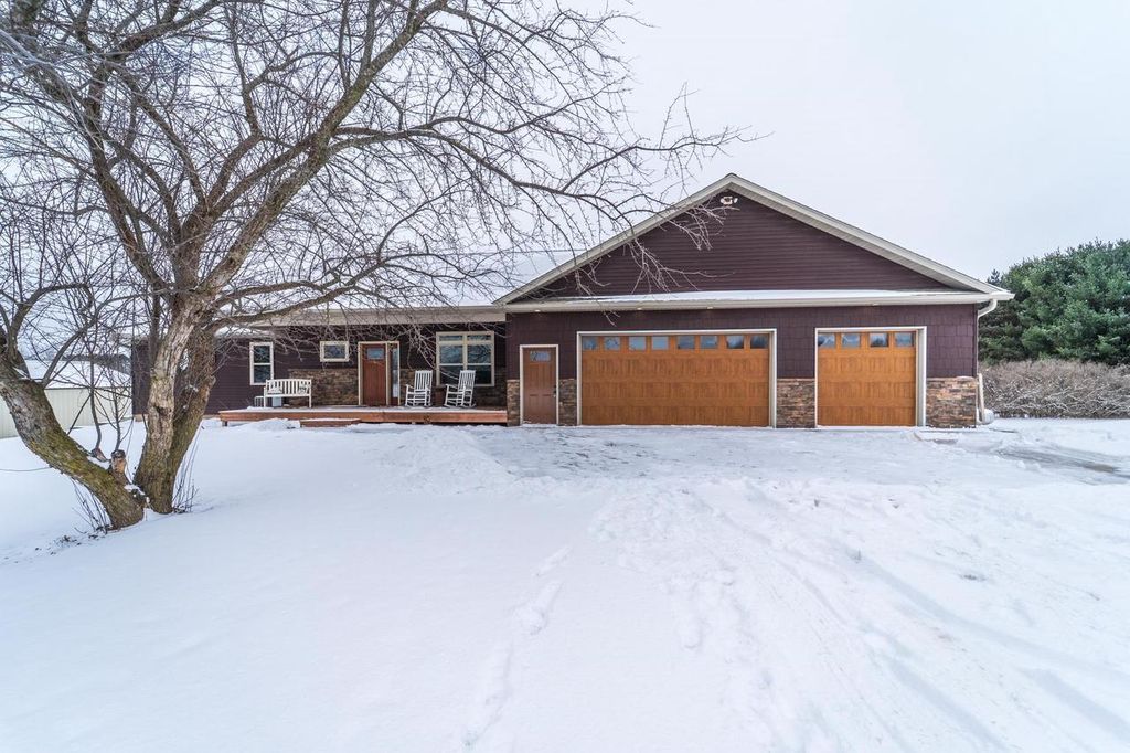 Photo of 230234 Cloverbelt ROAD, Wausau, WI 54403 (MLS # 22505615)