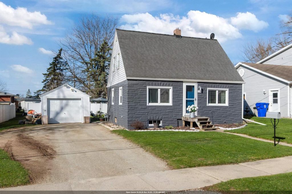 Photo of 133 Grant STREET, Kaukauna, WI 54130 (MLS # 50323997)