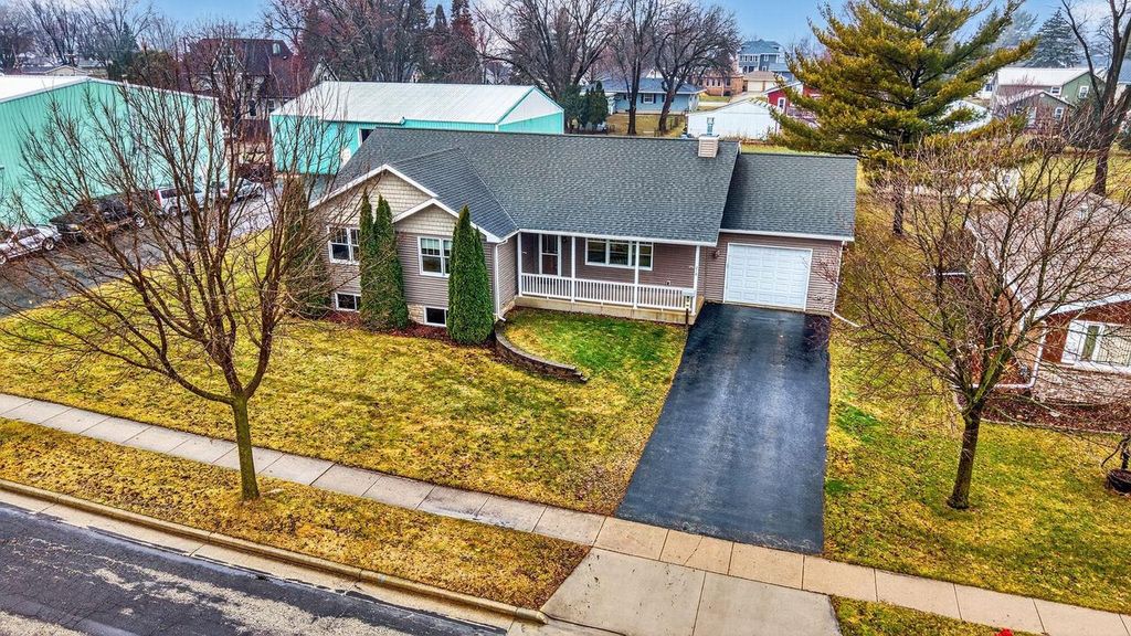 Photo of 218 Kilbourn STREET, Horicon, WI 53032 (MLS # 1953150)