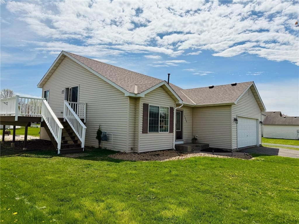 Photo of 1330 Hunter Hill DRIVE, Hammond, WI 54015 (MLS # 7042306)