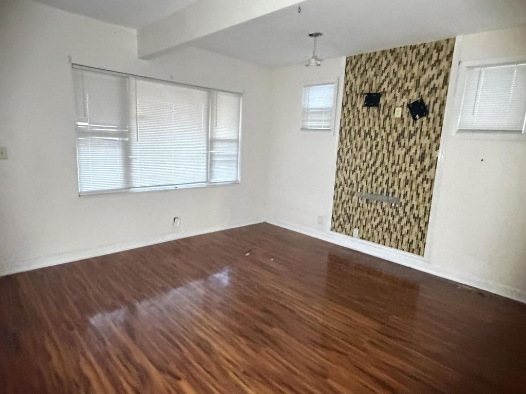 Photo of 2436 N 16th STREET, Milwaukee, WI 53206 (MLS # 1947632)